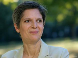 Sandrine Rousseau déclare que l’aviation n’est « pas une industrie d’avenir » après que le patron de Safran a annoncé ne plus vouloir investir dans des villes dirigées par des Verts