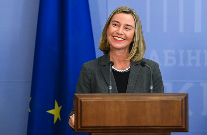 L’ex-chef de la diplomatie européenne, Federica Mogherini, démissionne de la direction du Collège d’Europe après son inculpation pour corruption
