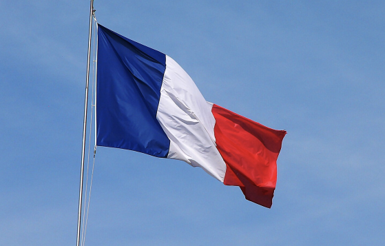 L’agence de notation Fitch abaisse la note de la dette de la France de AA- à A+
