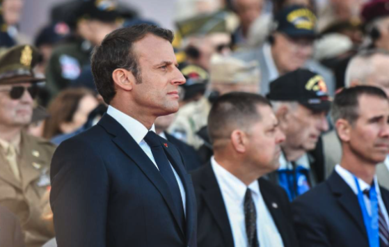 La popularité d’Emmanuel Macron dégringole à 22 %, un plus bas historique depuis 2017, selon un sondage