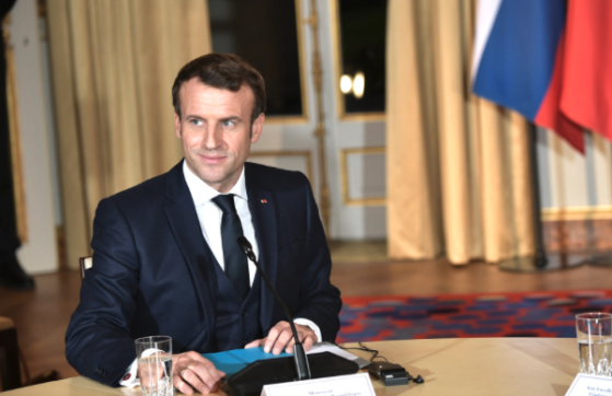 Une majorité de Français souhaitent la démission d'Emmanuel Macron, selon un sondage