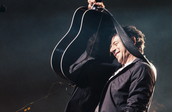 Patrick Bruel : seuls 16 % des Français déclarent garder une bonne opinion du chanteur