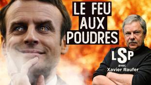 Le Samedi Politique avec Xavier Raufer - Macron : la guerre en France ?